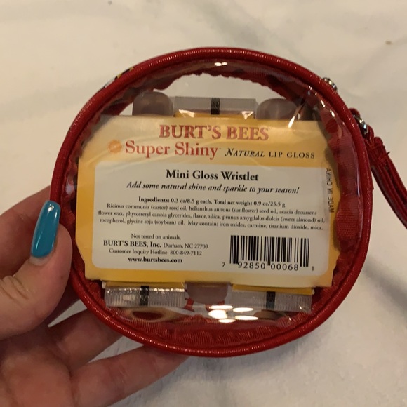 Burt’s Bees mini lip gloss gift set - Picture 2 of 2